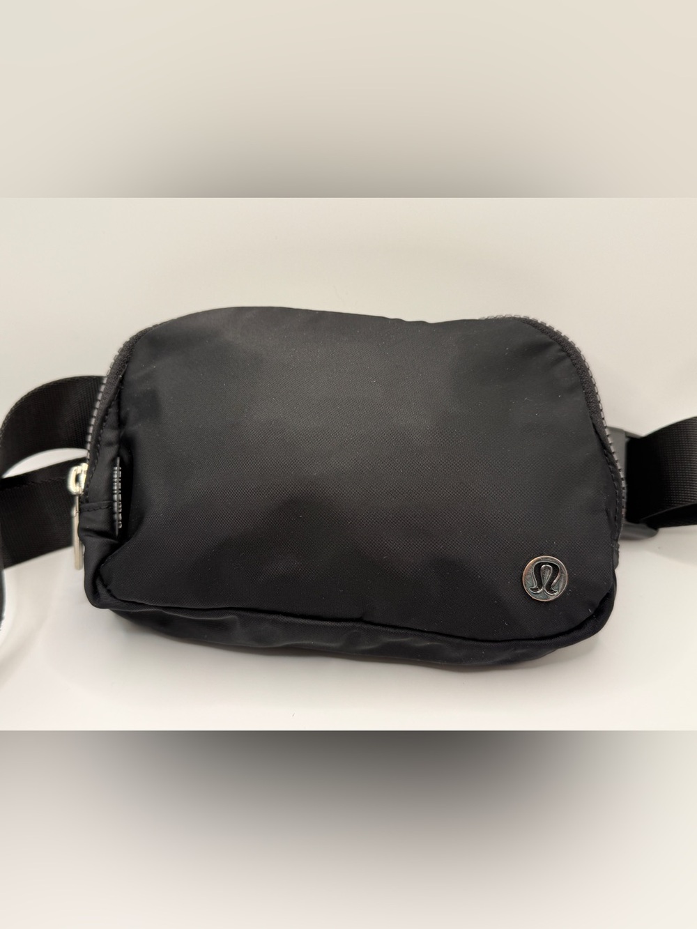 Lululemon Everywhere Belt Bag 1L Black Silver Hardware Extended Strap